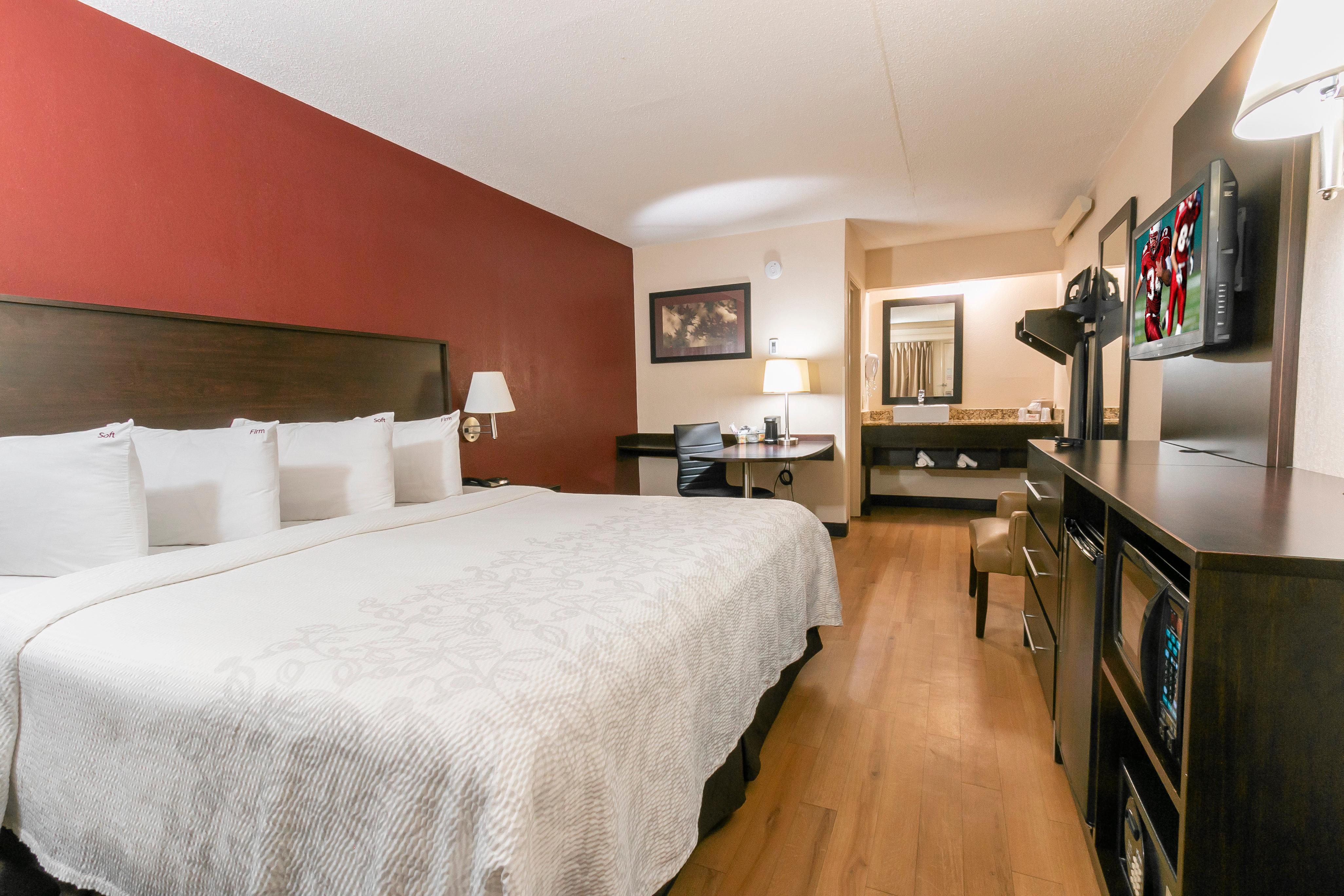 Red Roof Inn Plus+ Birmingham East - Irondale/Airport Eksteriør bilde