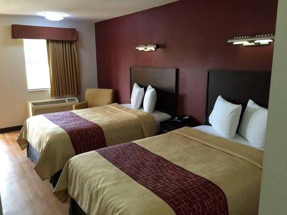 Red Roof Inn Plus+ Birmingham East - Irondale/Airport Eksteriør bilde