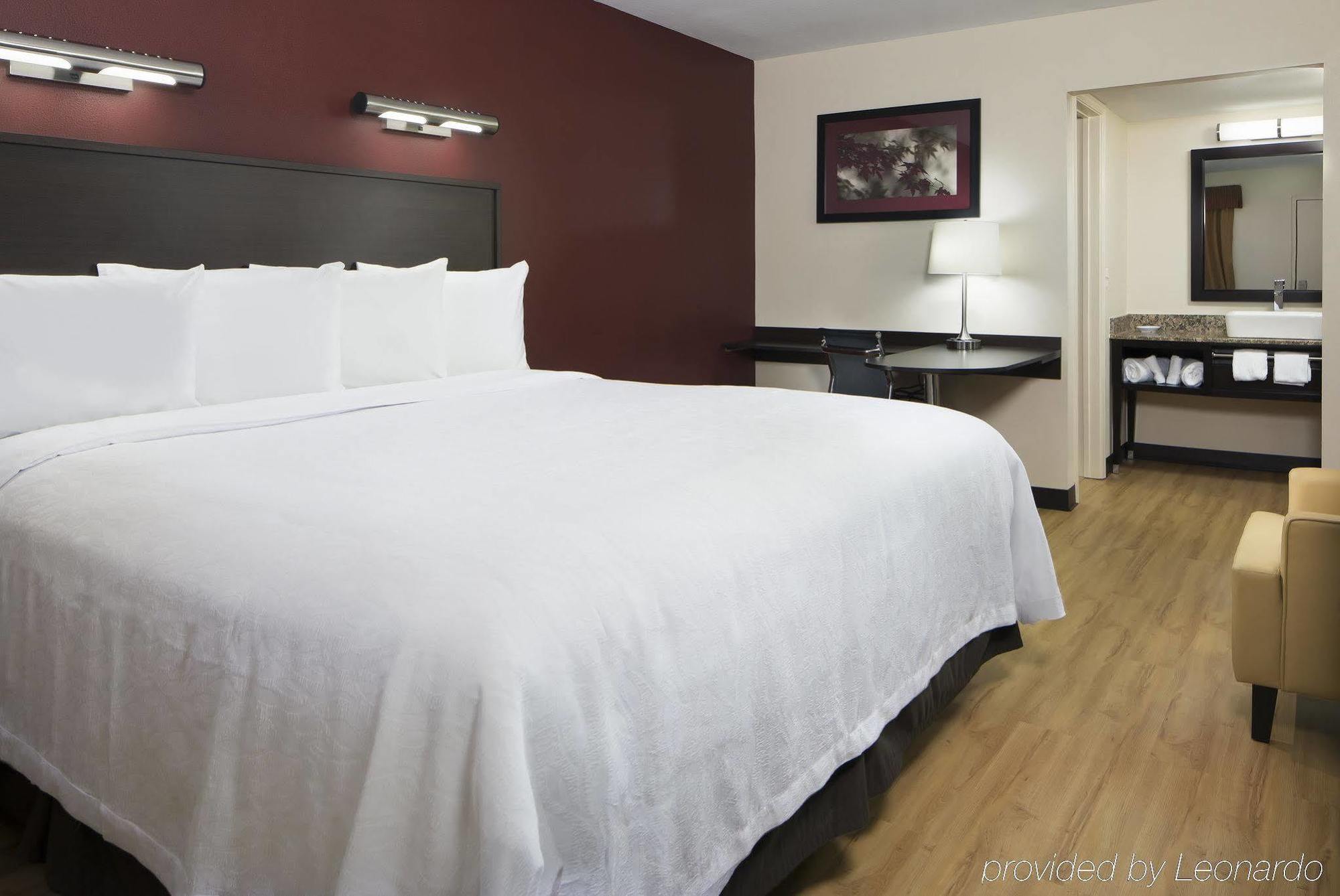 Red Roof Inn Plus+ Birmingham East - Irondale/Airport Eksteriør bilde