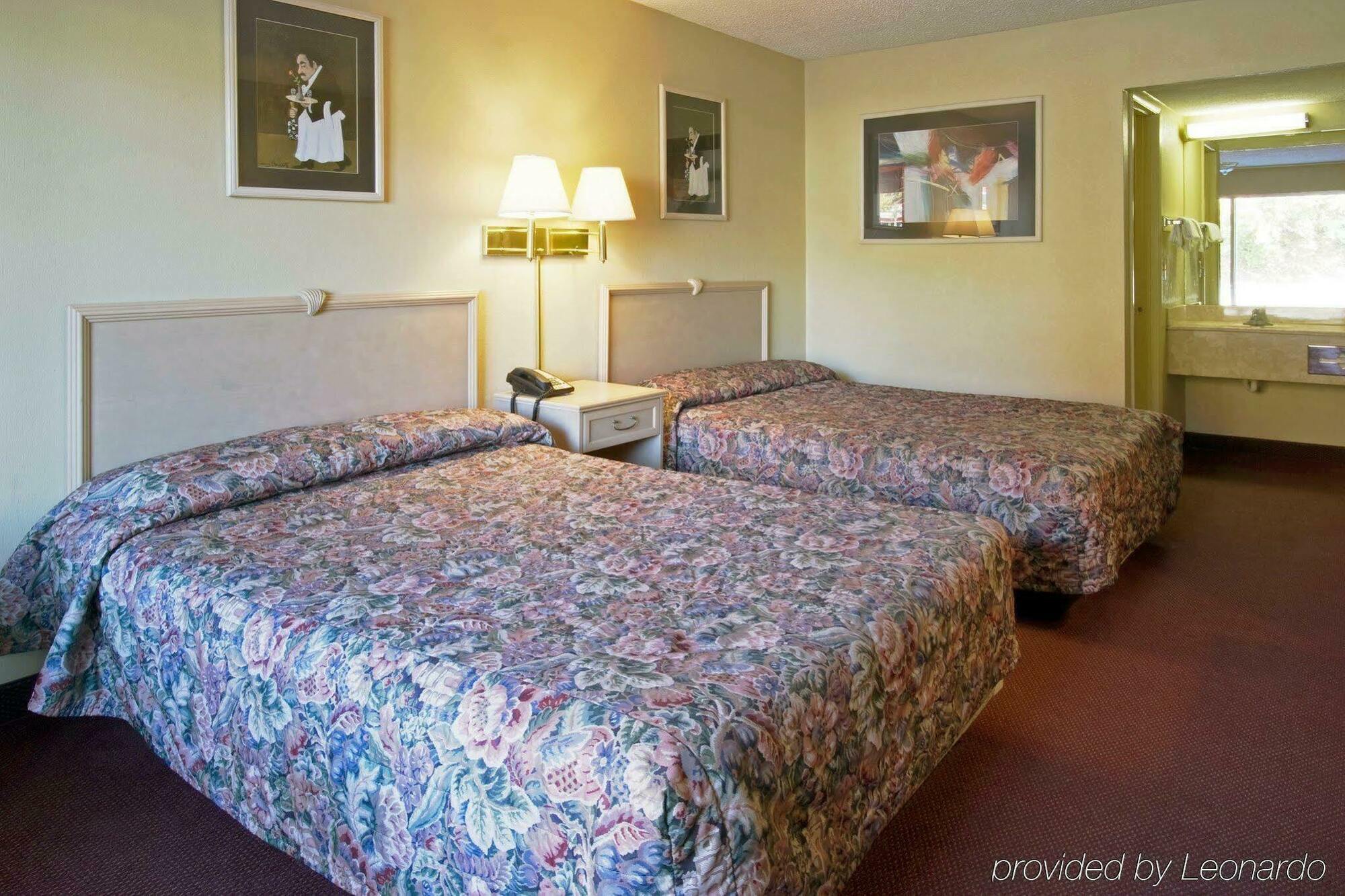 Red Roof Inn Plus+ Birmingham East - Irondale/Airport Eksteriør bilde